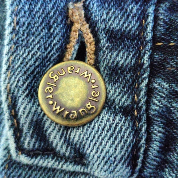 Wrangler men's size 34x34 straight leg jeans - Picture 4 of 4